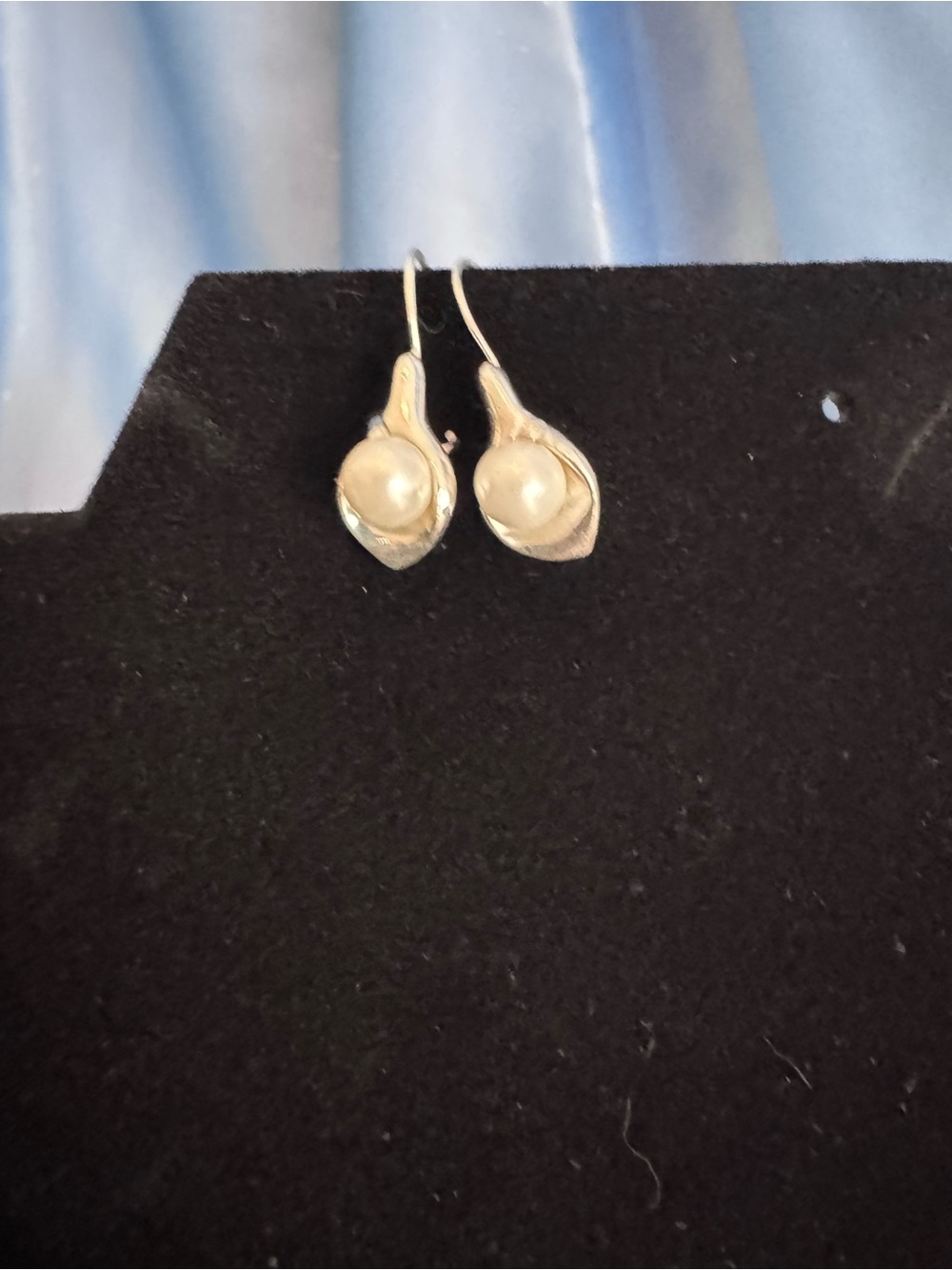 Vintage Avon Pearl Drop Silver-Tone Hook Earrings - White Pearl